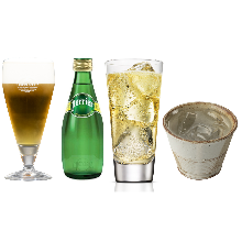 원하시는 음료 1잔 (알코올을 포함한 10종류 중에서 선택할 수 있습니다) 원하시는 음료 1잔 (알코올을 포함한 10종류 중에서 선택할 수 있습니다)