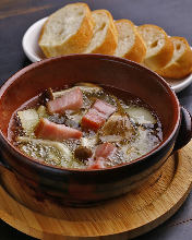 베이컨 버섯 아히요 베이컨 버섯 아히요