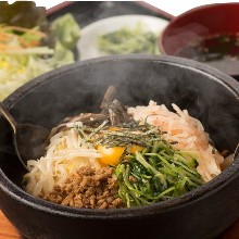 돌솥 비빔밥