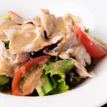 돼지고기 샐러드