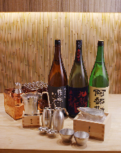 OSUZU (A rich variety of SAKE by the bottle made of tin)