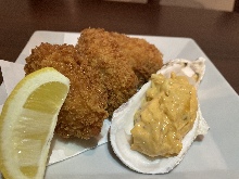 deep-fried oyster with tartar sauce sea urchin taste