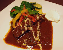 레드 와인 조림