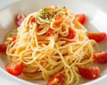Summer limited menu "Cold" Pasta with ripe tomato sauce (with salad and drink)