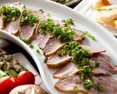 잡종오리 로스트