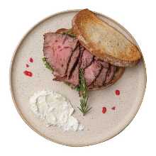 (Limited quantity per day) Charcoal roast beef sandwich