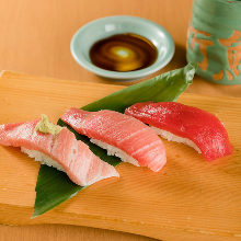 모둠 참치 초밥