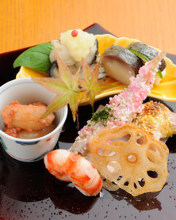 22,000 엔 코스 (10 가지) 22,000 엔 코스 (10 가지)