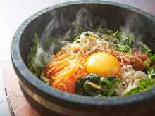 돌솥 비빔밥