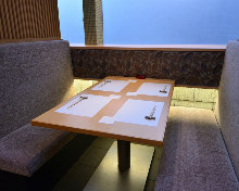 3,240 엔 코스 (8 가지) 3,240 엔 코스 (8 가지)