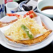 대게 다리 튀김 (덴푸라)