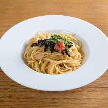 메이코와 오바의 일본식 파스타