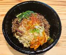 石锅拌饭