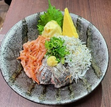 静岡三種盛り丼