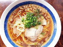 돈코츠 간장 라멘