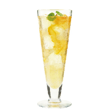 Yuzu Honey Ginger Ale