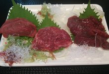 马肉刺身