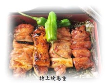 烤鸡肉盖饭