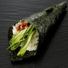 黄瓜手卷寿司