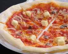 凤尾鱼奶油奶酪披萨