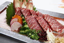 马肉刺身