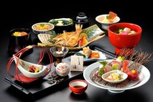 晚餐套餐“SETSU GETSU KA” (需要预约)