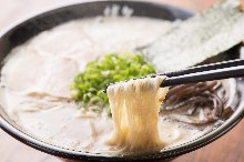 猪骨拉面