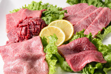 烤肉拼盘