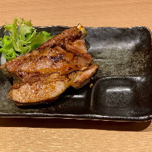 猪骨煮排骨(4,000 日元任吃菜单)