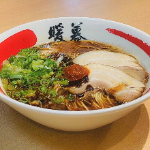 黑拉面(4,000 日元任吃菜单)