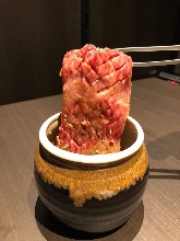 烤罐腌肋肉