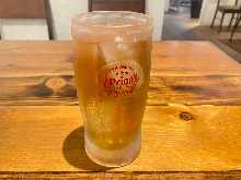 乌龙茶高杯酒