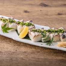  Grilled mackerel sushi