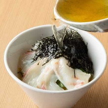 鲷鱼茶泡饭