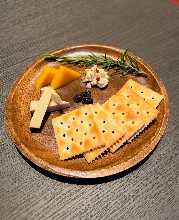 チーズ盛り合わせ チーズ盛り合わせ