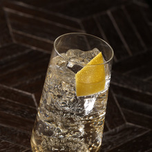 HAKUSHU Highball with Citrus Fruits