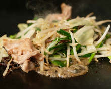 猪肉炒韭菜
