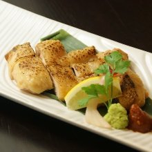 炙烤鸡腿肉