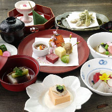 7,700日元套餐 (8道菜)