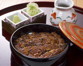 鳗鱼盒饭 鳗鱼盒饭