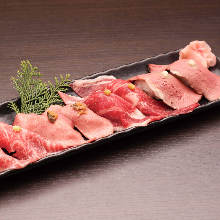 肉类寿司拼盘