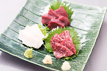 马肉刺身