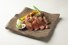 和牛肩里脊肉