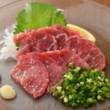 马肉刺身