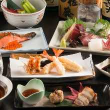 6,000日元套餐 (5道菜) 6,000日元套餐 (5道菜)