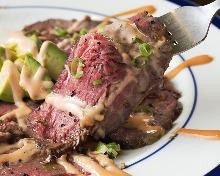 烤牛肉沙拉