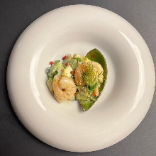 虾与牛油果的波基风味