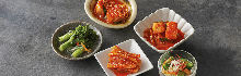5种韩国泡菜拼盘