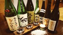 对比品尝3种日本酒