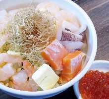 海鲜亲子文字烧配罗勒酱